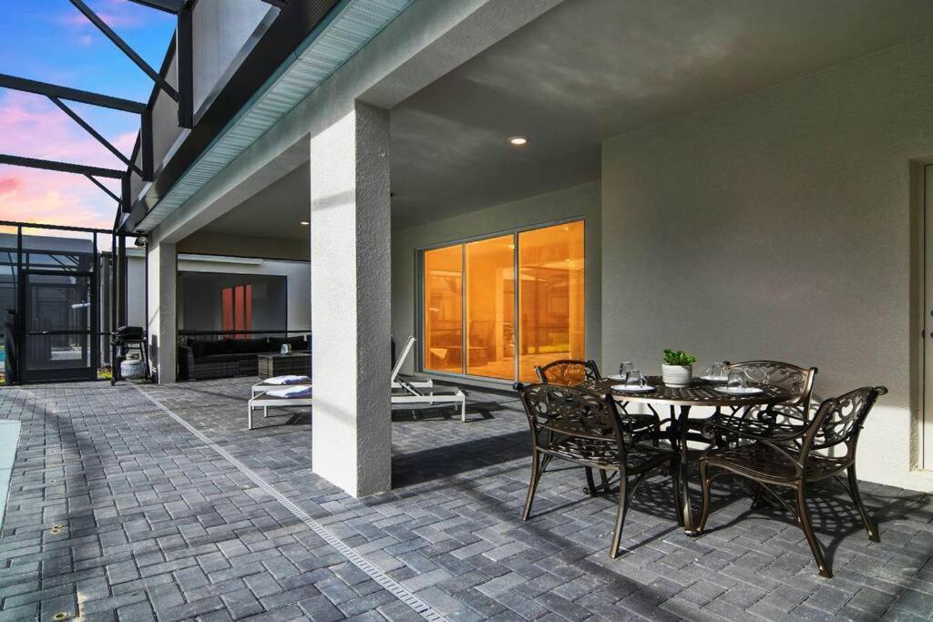 Magical Mansion 10 Bedroom W Pool Near Disney Davenport Exterior photo
